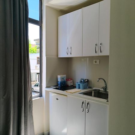 Urban Retreat Apartments Тирана Екстериор снимка