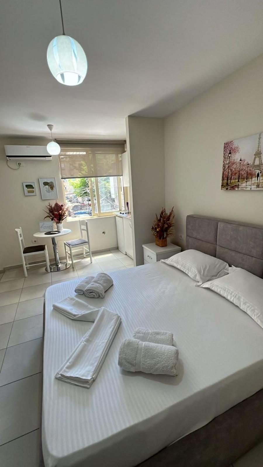 Urban Retreat Apartments Тирана Екстериор снимка