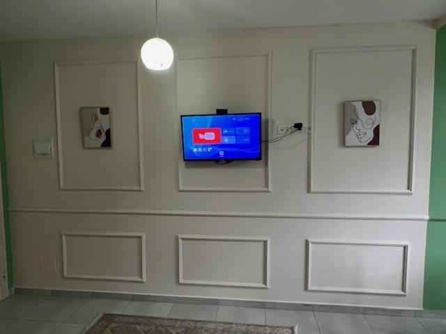 Urban Retreat Apartments Тирана Екстериор снимка