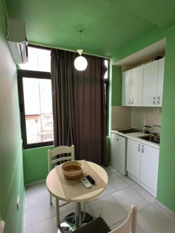 Urban Retreat Apartments Тирана Екстериор снимка